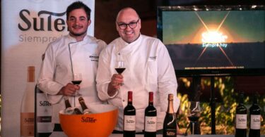 fiesta de la flor de la vid en bodegas suter