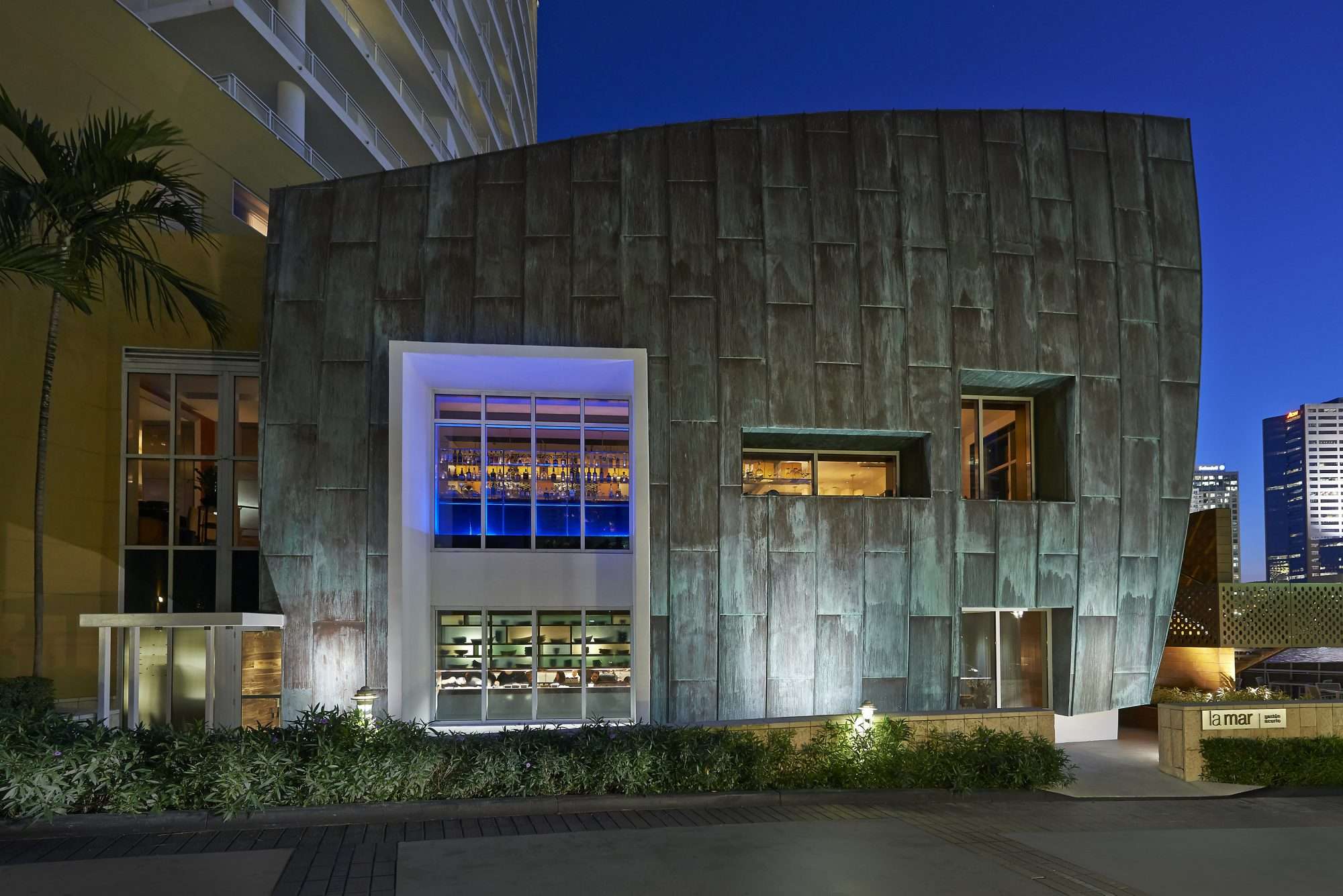 miami 2014 fine dining exterior 01