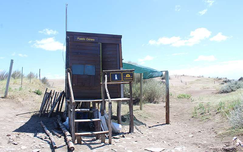 Puesto Guardaparque sobre la playa 2