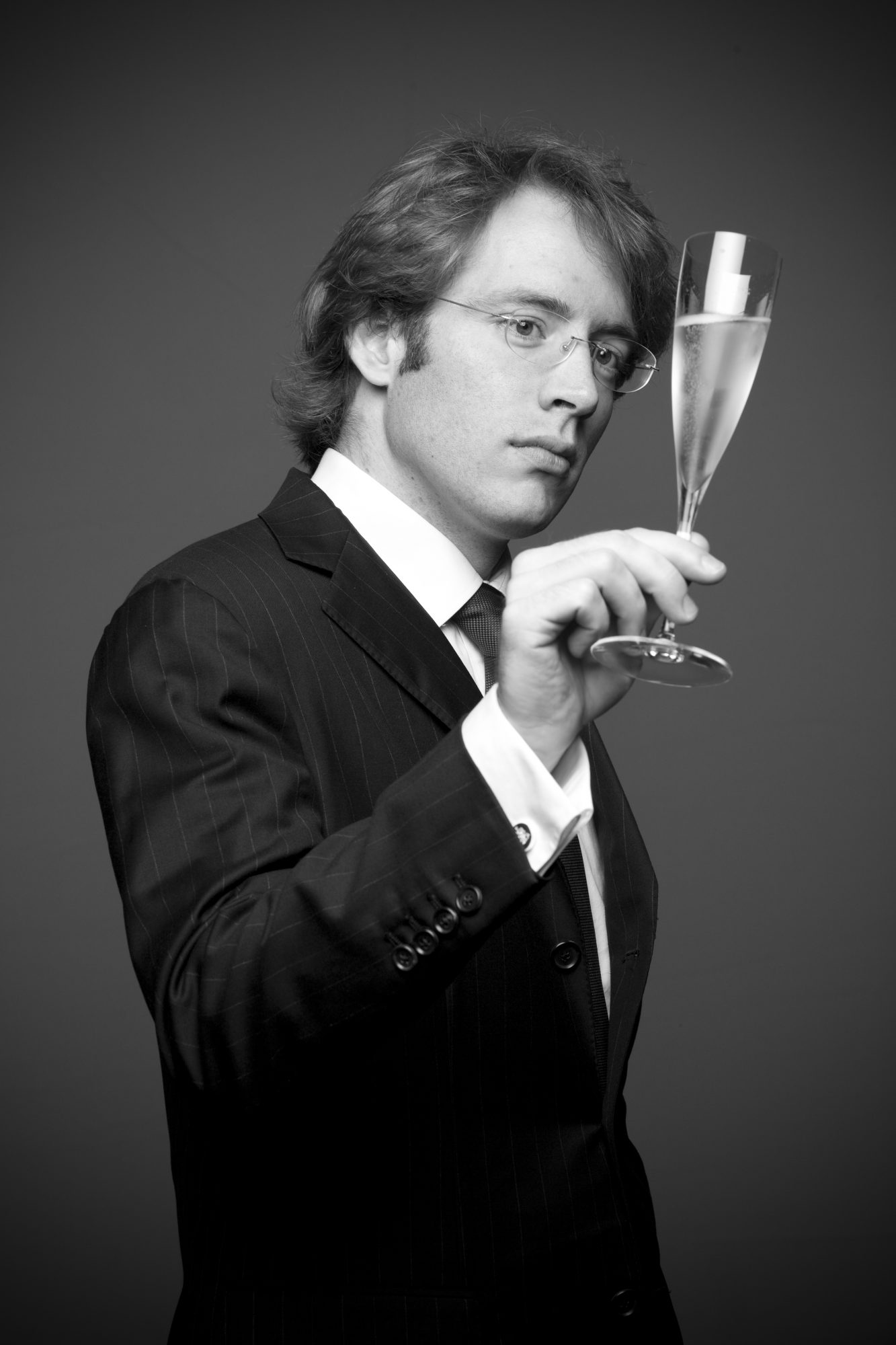 Clovis Taittinger with flute credit Dominique Cabrelli Taittinger 2