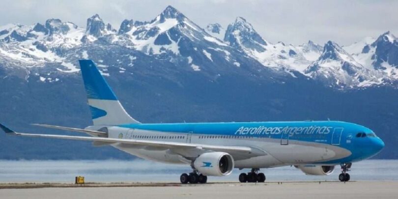 avion aerolineas ushuaia