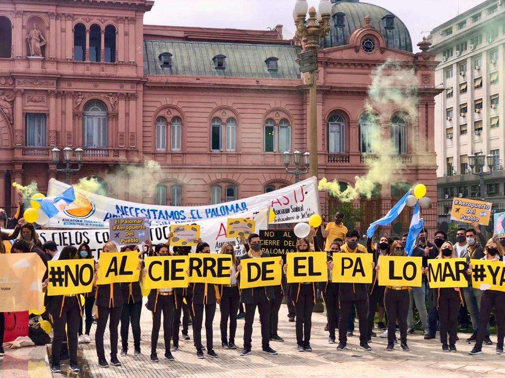 protesta flybondi en casa rosada