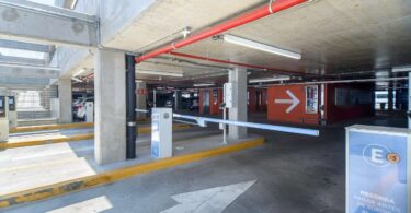 estacionamiento ezeiza entrada