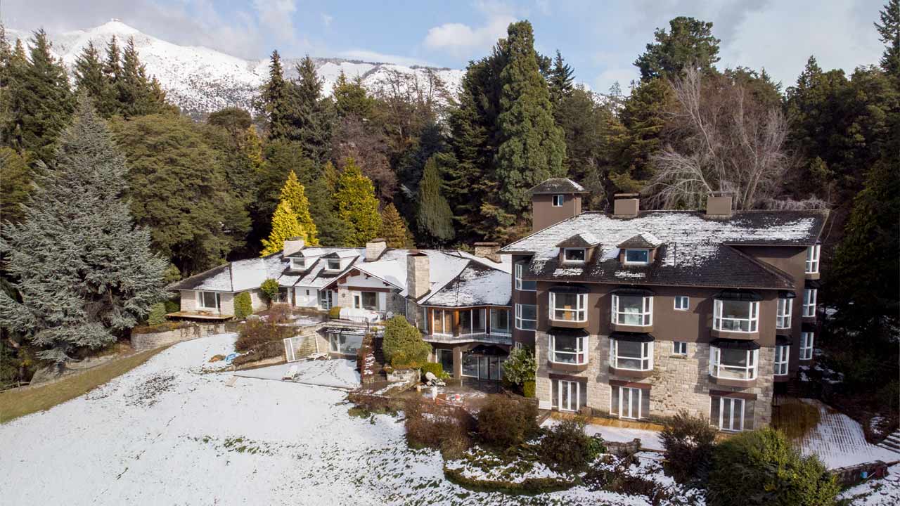 la cascada casa patagonica invierno