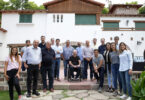 Miembros de la DOC Lujan de Cuyo en el Chalet Drummond de Trivento