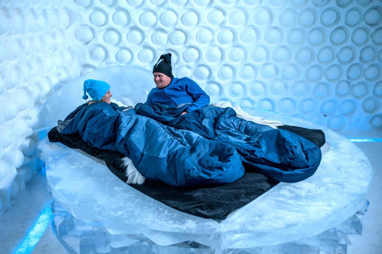 ice hotel booking 1