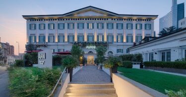 Avani Palazzo Moscova Milan Hotel Exterior