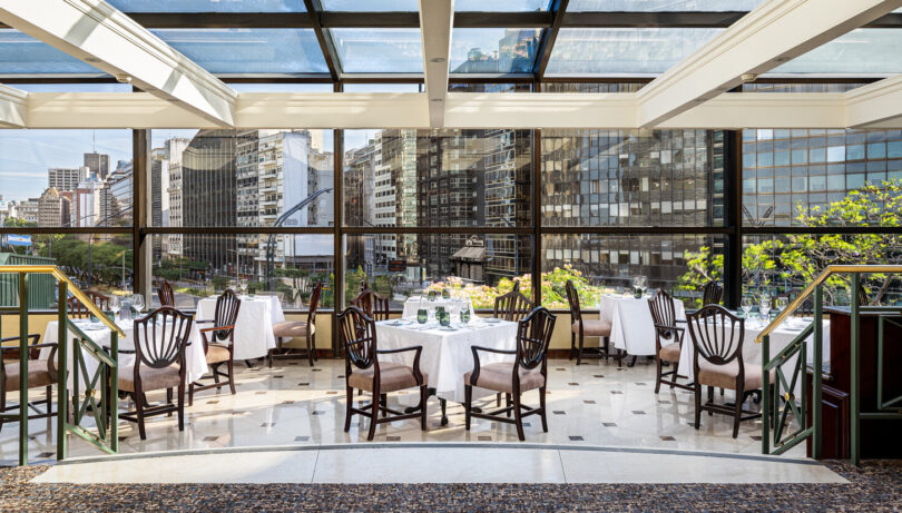 st regis restaurant